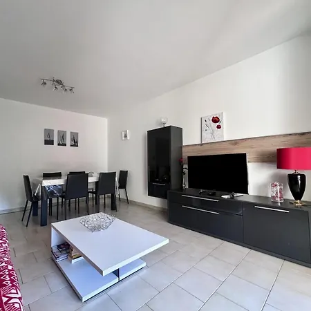 La Veinardiere - Maeva - Avec Terrasse 3 Pieces 5 Personnes - Budget Mae-4503 *